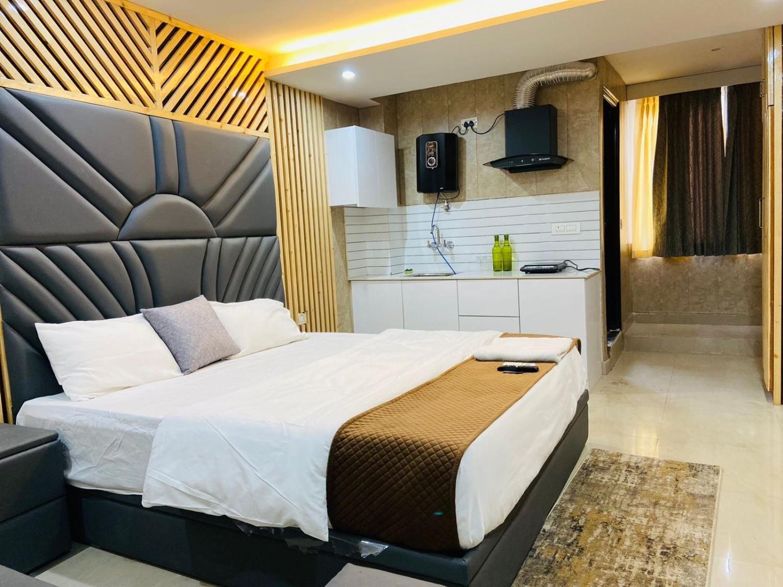 Hotel Bob Adventures Dehradun Esterno foto