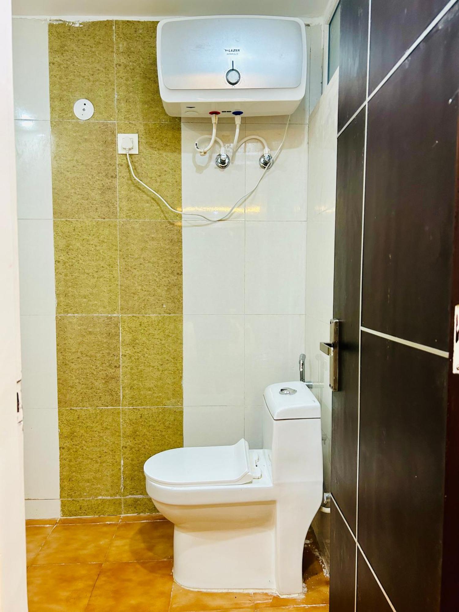 Hotel Bob Adventures Dehradun Esterno foto